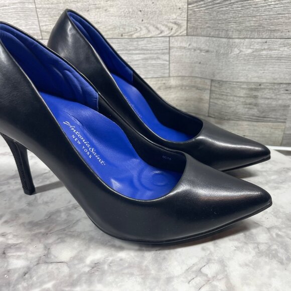 Antonia Saint New York Heels Women 7.5 Shoes Black Leather Pointed Cushion Pumps - Picture 2 of 16